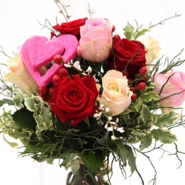 Strauß mit verschiedenen Rosen rosa-rot-creme Bild 1