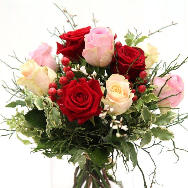 Strauß mit verschiedenen Rosen rosa-rot-creme Bild 1